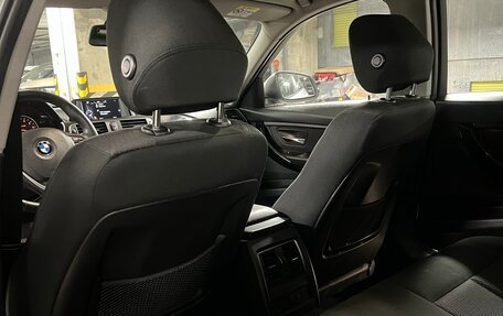 BMW 3 серия, 2016 год, 1 950 000 рублей, 13 фотография