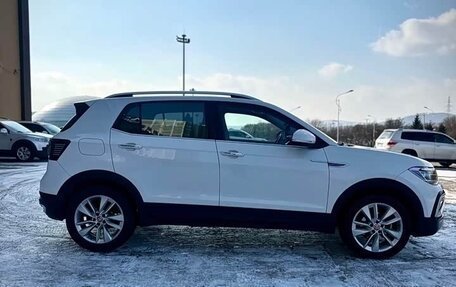 Volkswagen T-Cross I, 2022 год, 1 870 000 рублей, 7 фотография