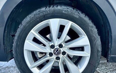 Volkswagen T-Cross I, 2022 год, 1 870 000 рублей, 9 фотография
