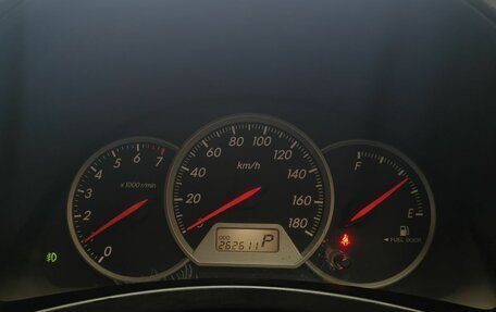 Toyota Wish II, 2003 год, 525 000 рублей, 10 фотография