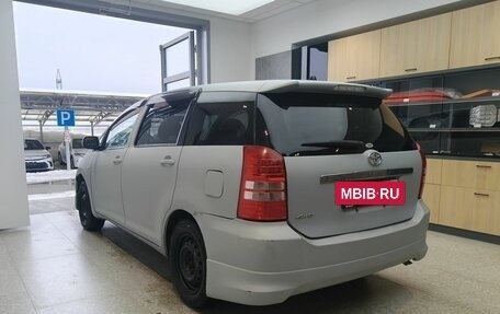 Toyota Wish II, 2003 год, 525 000 рублей, 6 фотография