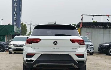 Volkswagen T-Roc I, 2021 год, 1 589 978 рублей, 5 фотография