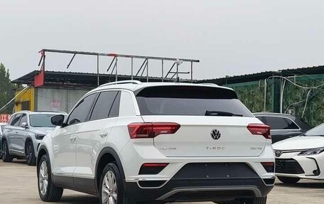Volkswagen T-Roc I, 2021 год, 1 589 978 рублей, 6 фотография