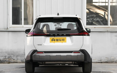 Toyota RAV4, 2025 год, 3 527 629 рублей, 5 фотография