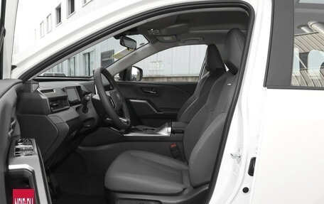 Toyota RAV4, 2025 год, 3 527 629 рублей, 10 фотография