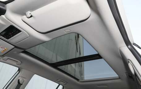 Toyota RAV4, 2025 год, 3 527 629 рублей, 28 фотография