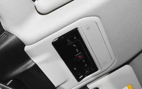 Toyota RAV4, 2025 год, 3 527 629 рублей, 21 фотография