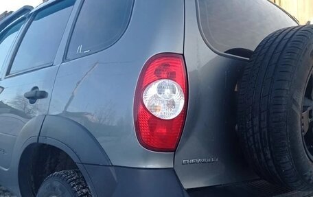 Chevrolet Niva I рестайлинг, 2013 год, 680 000 рублей, 6 фотография