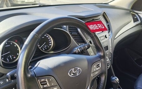 Hyundai Santa Fe III рестайлинг, 2018 год, 2 700 000 рублей, 3 фотография