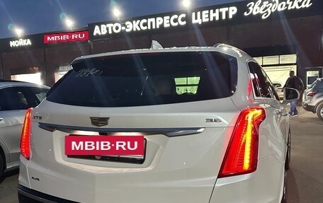 Cadillac XT5 I рестайлинг, 2016 год, 2 500 000 рублей, 5 фотография