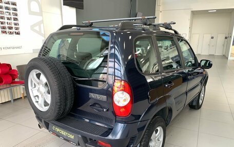 Chevrolet Niva I рестайлинг, 2010 год, 470 000 рублей, 4 фотография