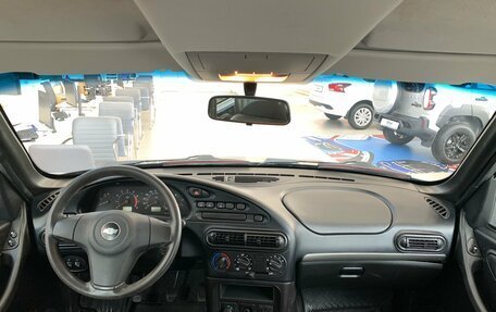 Chevrolet Niva I рестайлинг, 2010 год, 470 000 рублей, 16 фотография