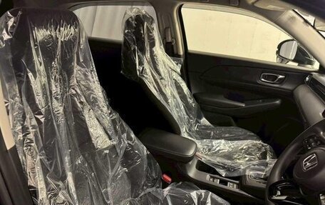 Honda Vezel, 2022 год, 1 990 000 рублей, 7 фотография