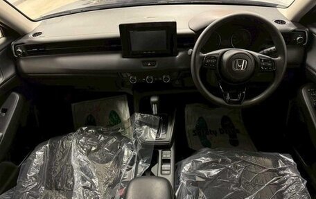 Honda Vezel, 2022 год, 1 990 000 рублей, 8 фотография