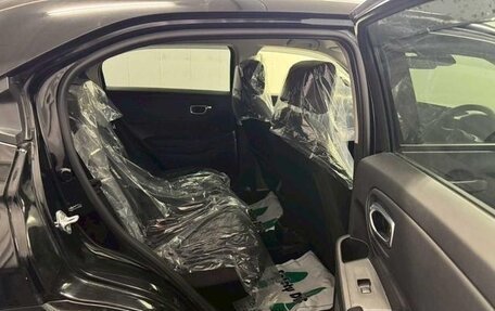 Honda Vezel, 2022 год, 1 990 000 рублей, 16 фотография