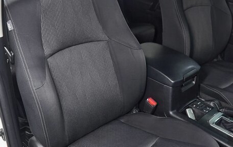 Toyota Land Cruiser Prado 150 рестайлинг 2, 2016 год, 3 499 000 рублей, 12 фотография