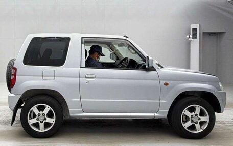 Mitsubishi Pajero Mini II, 2010 год, 503 000 рублей, 3 фотография