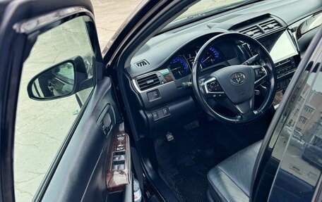 Toyota Camry, 2018 год, 2 250 000 рублей, 11 фотография