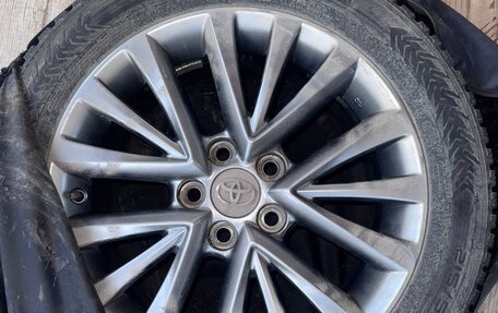 Toyota Camry, 2018 год, 2 250 000 рублей, 32 фотография