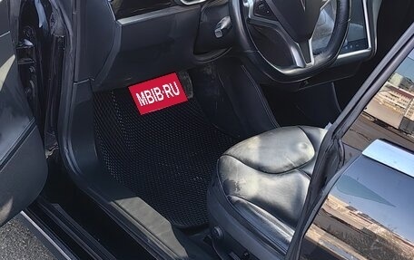 Tesla Model S I, 2014 год, 1 900 000 рублей, 7 фотография