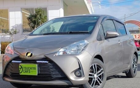 Toyota Vitz, 2017 год, 750 000 рублей, 1 фотография