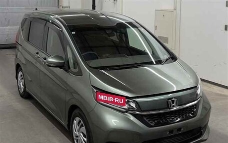 Honda Freed II, 2022 год, 1 420 000 рублей, 1 фотография