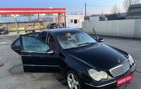 Mercedes-Benz C-Класс, 2002 год, 400 000 рублей, 1 фотография