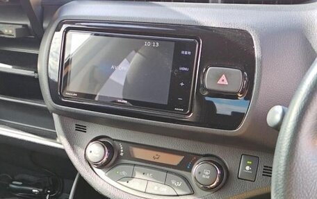 Toyota Vitz, 2017 год, 750 000 рублей, 5 фотография