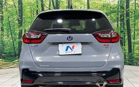 Honda Fit, 2022 год, 1 020 000 рублей, 3 фотография