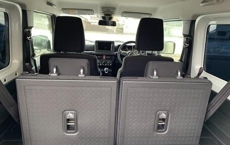 Suzuki Jimny, 2022 год, 1 105 000 рублей, 22 фотография