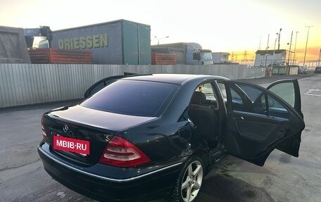 Mercedes-Benz C-Класс, 2002 год, 400 000 рублей, 3 фотография