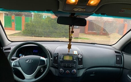 Hyundai i30 I, 2011 год, 650 000 рублей, 6 фотография