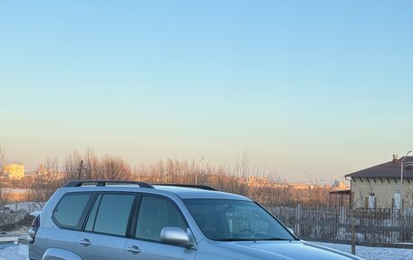 Toyota Land Cruiser Prado 120 рестайлинг, 2008 год, 2 690 000 рублей, 5 фотография