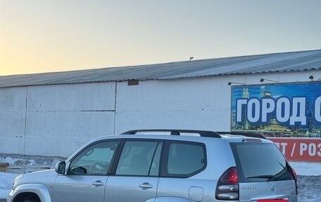 Toyota Land Cruiser Prado 120 рестайлинг, 2008 год, 2 690 000 рублей, 14 фотография