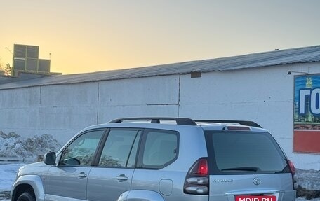 Toyota Land Cruiser Prado 120 рестайлинг, 2008 год, 2 690 000 рублей, 13 фотография