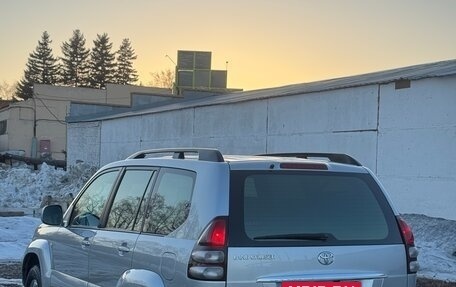 Toyota Land Cruiser Prado 120 рестайлинг, 2008 год, 2 690 000 рублей, 12 фотография