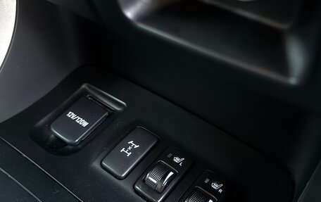 Toyota Land Cruiser Prado 120 рестайлинг, 2008 год, 2 690 000 рублей, 28 фотография