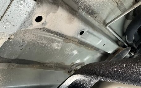 Toyota Land Cruiser Prado 120 рестайлинг, 2008 год, 2 690 000 рублей, 40 фотография