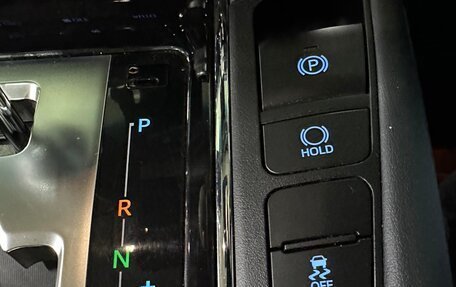 Toyota Alphard III, 2018 год, 3 850 000 рублей, 32 фотография