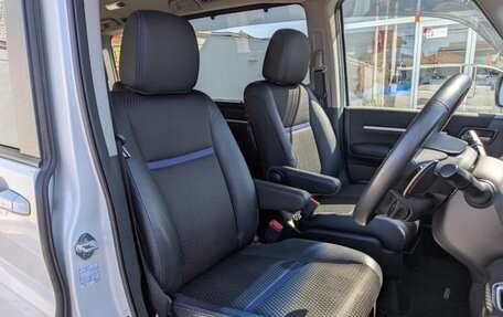 Honda Stepwgn IV, 2021 год, 2 150 000 рублей, 17 фотография