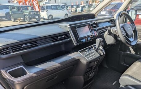 Honda Stepwgn IV, 2021 год, 2 150 000 рублей, 22 фотография