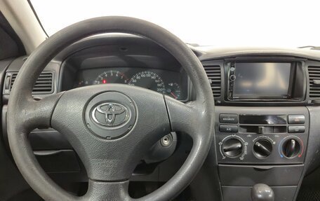 Toyota Corolla, 2004 год, 390 000 рублей, 11 фотография