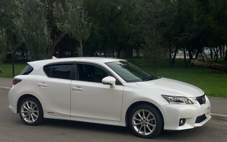 Lexus CT I рестайлинг, 2011 год, 1 520 000 рублей, 7 фотография