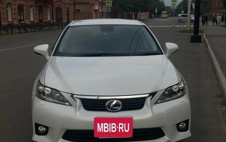 Lexus CT I рестайлинг, 2011 год, 1 520 000 рублей, 3 фотография