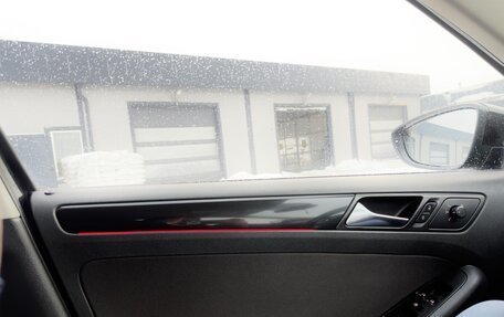 Volkswagen Jetta VI, 2013 год, 900 000 рублей, 15 фотография