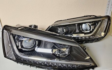 Volkswagen Jetta VI, 2013 год, 900 000 рублей, 21 фотография