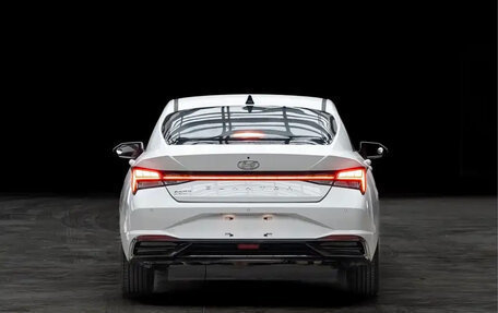 Hyundai Elantra, 2022 год, 1 190 000 рублей, 9 фотография