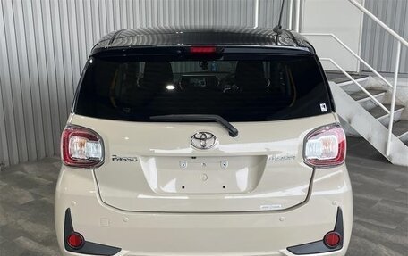 Toyota Passo III, 2022 год, 810 000 рублей, 2 фотография