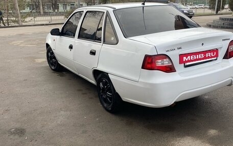 Daewoo Nexia I рестайлинг, 2011 год, 195 000 рублей, 2 фотография