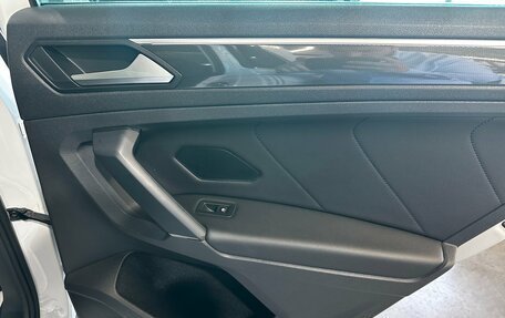 Volkswagen Tiguan II, 2020 год, 3 500 000 рублей, 16 фотография